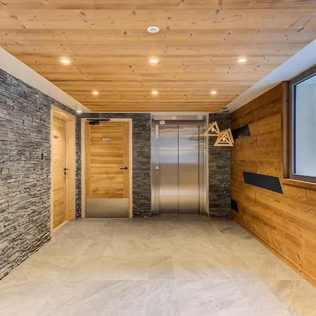 White Pearl A15 - Alpes Travel - - Sleeps 4 Chamonix