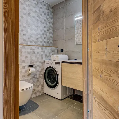 Apartment White Pearl A15 - Alpes Travel - - Sleeps 4