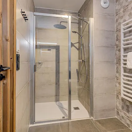 Lejlighed White Pearl A15 - Alpes Travel - - Sleeps 4