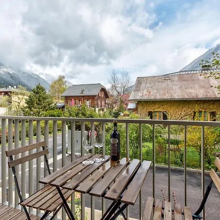 White Pearl A15 - Alpes Travel - - Sleeps 4 Chamonix